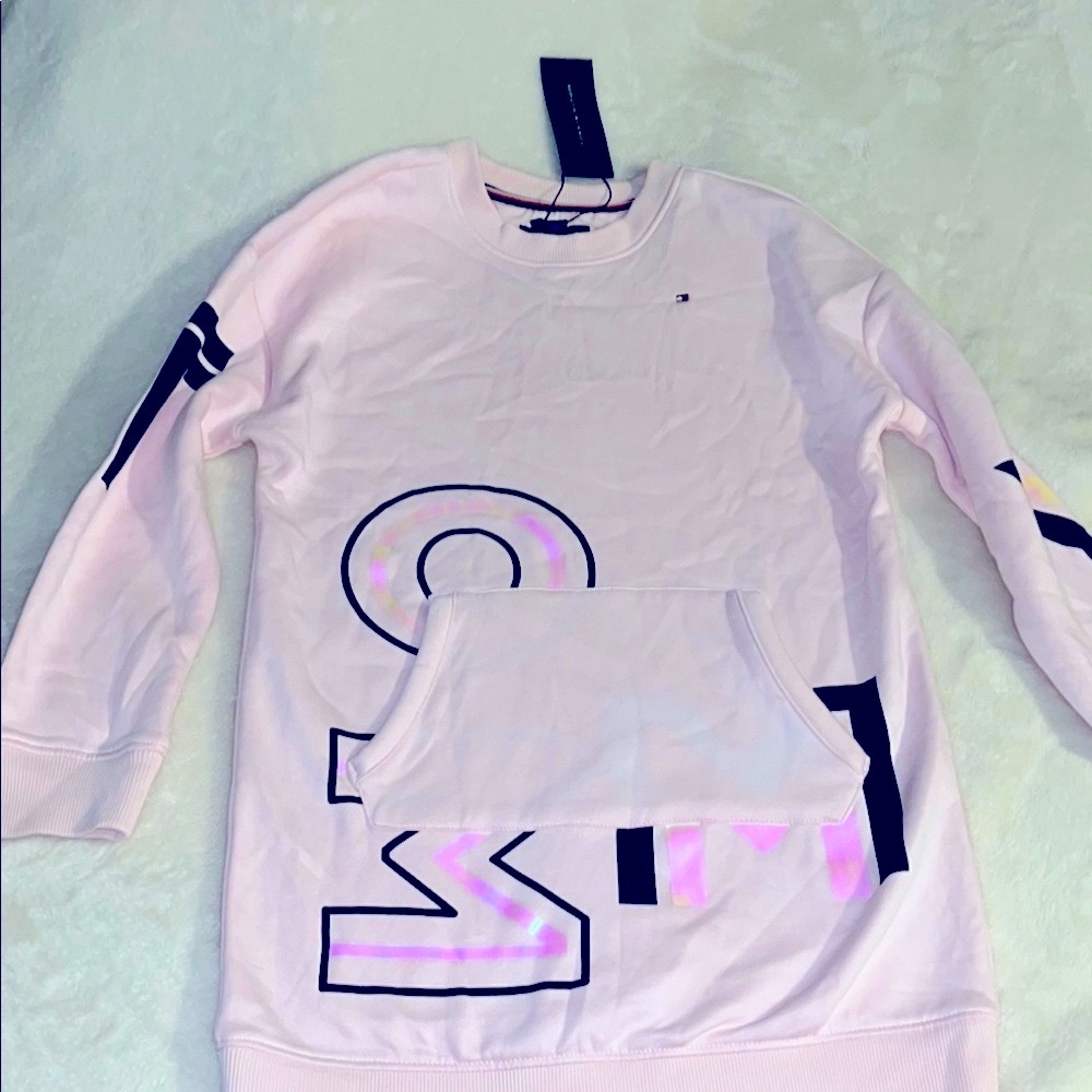 Tommy Hilfiger pink sweatshirt girls 8 M New with tags